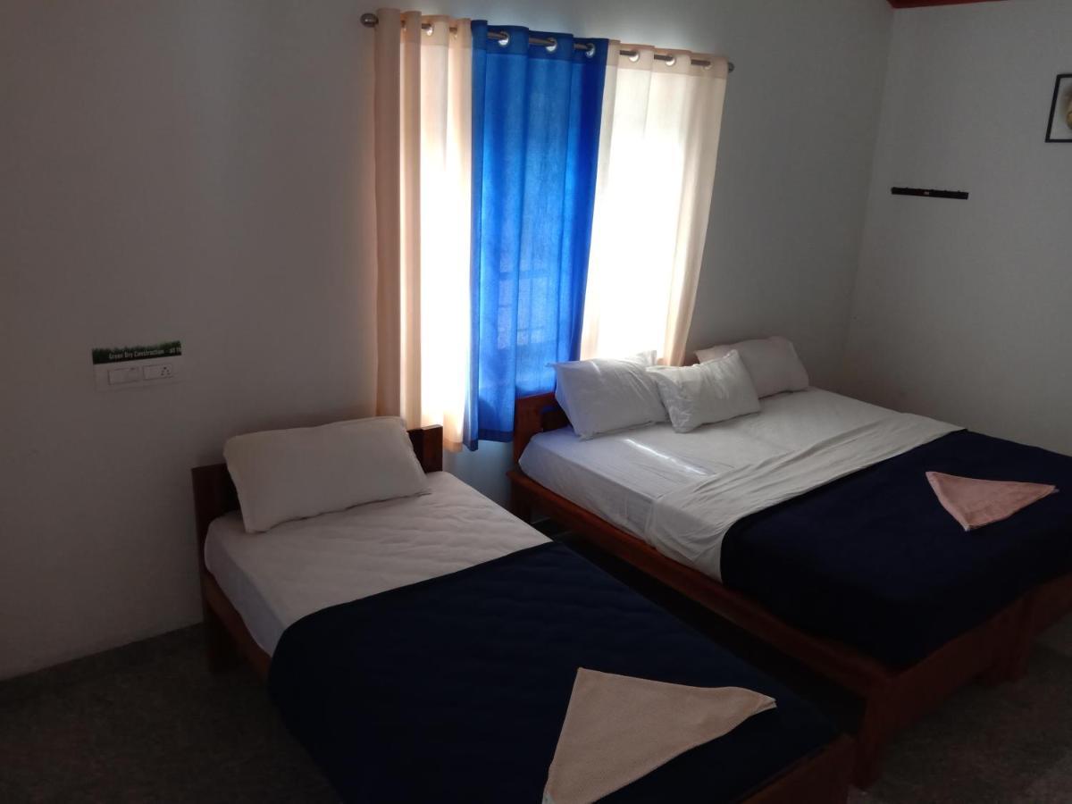 Shivalaya Homestay, Madikeri Siddapura  Ngoại thất bức ảnh