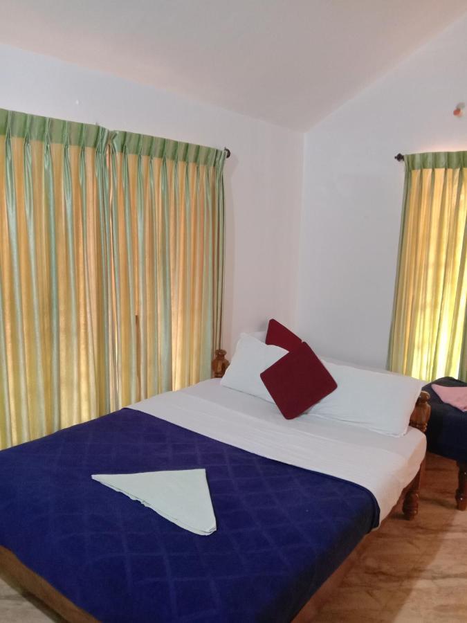 Shivalaya Homestay, Madikeri Siddapura  Ngoại thất bức ảnh